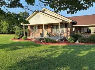 10071 Peacock Rd, Chadbourn, NC 28431