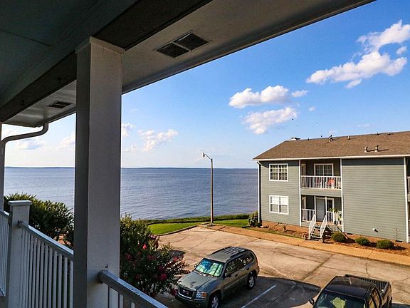 4th image of 38 Lake Barnett Dr