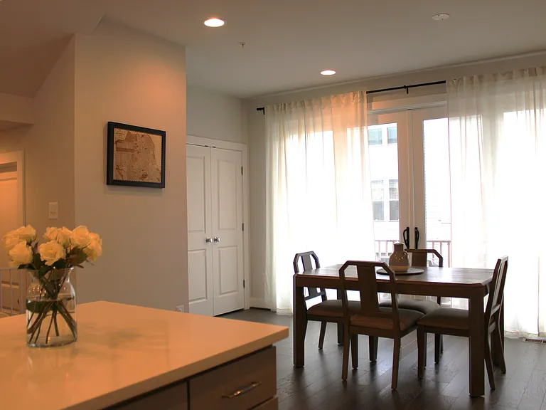 5040 Oakmoore Dr — Photo 19