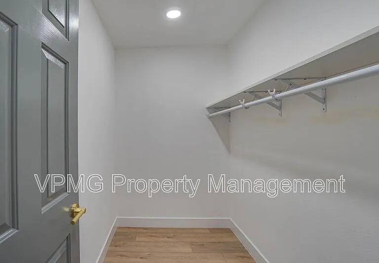 423 NW 153rd St — Photo 28