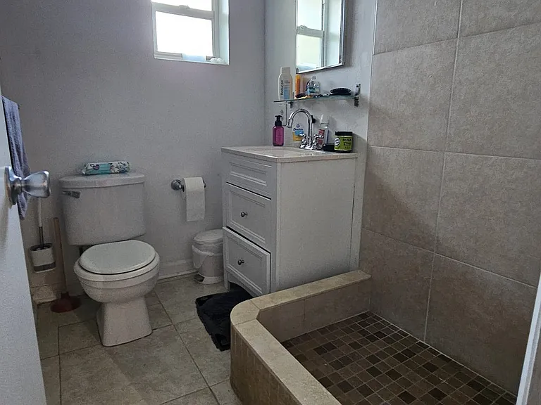 601 De Soto Dr — Photo 5