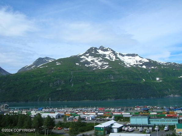 100 Kenai St #1008, Valdez, AK 99686