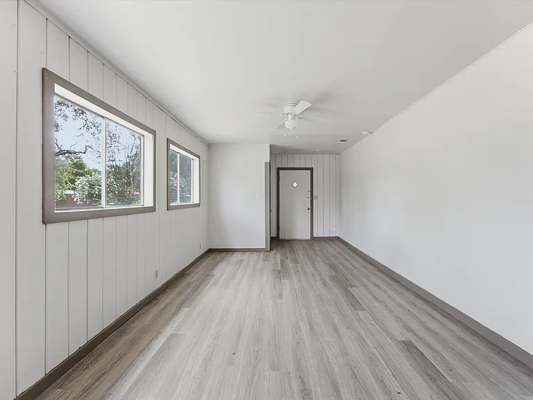 4876 E Williams Spring Rd — Photo 15