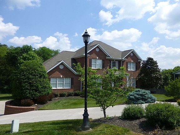 3rd image of 519 Serenity Ln