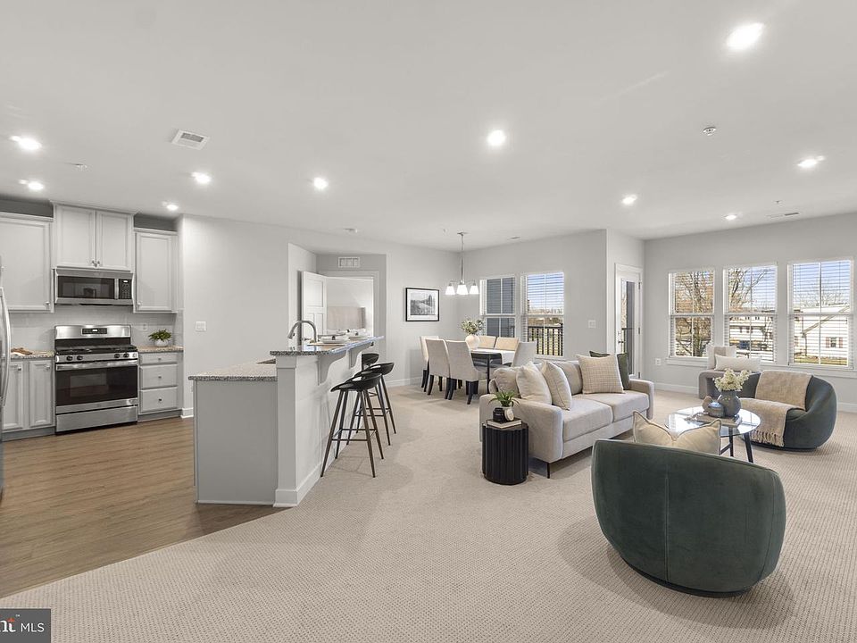 1st image of 3520 Starlight St #302