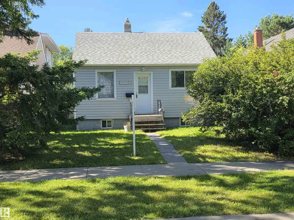 10438 147th St NW, Edmonton, AB T5N 3C5