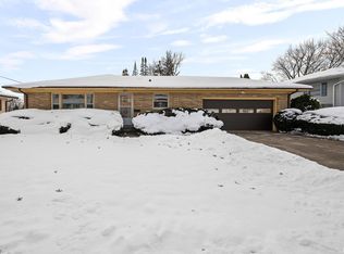 1901 W 38th St, Davenport, IA 52806