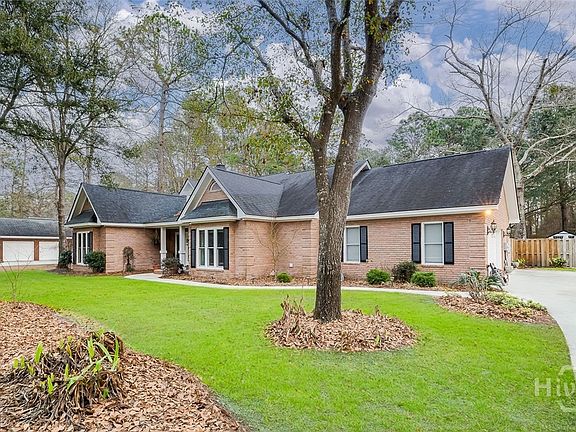 4th image of 140 Cypress Drive