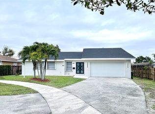 10601 SW 165th St, Miami, FL 33157