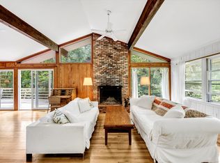 44 Nobska Rd, Falmouth, MA 02543