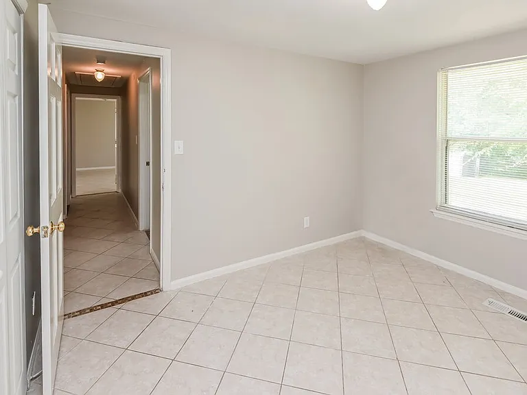 3204 Old House Cir — Photo 12