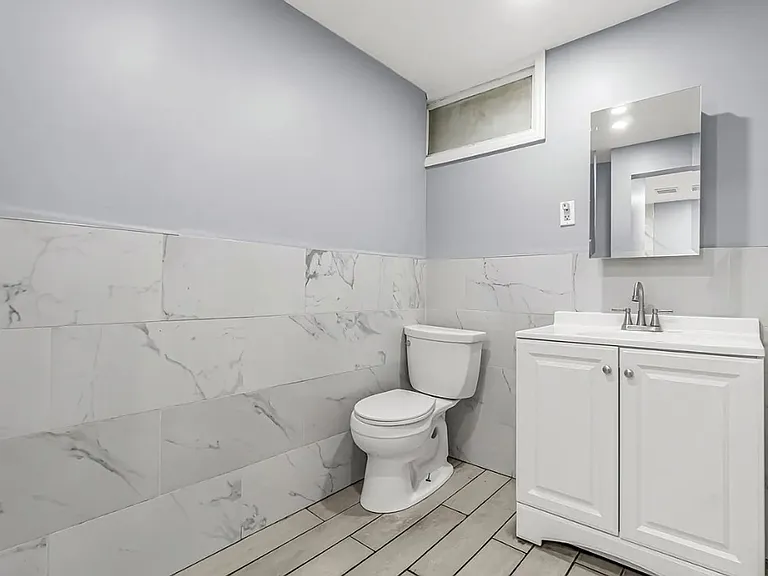 1220 Pembroke St — Photo 2