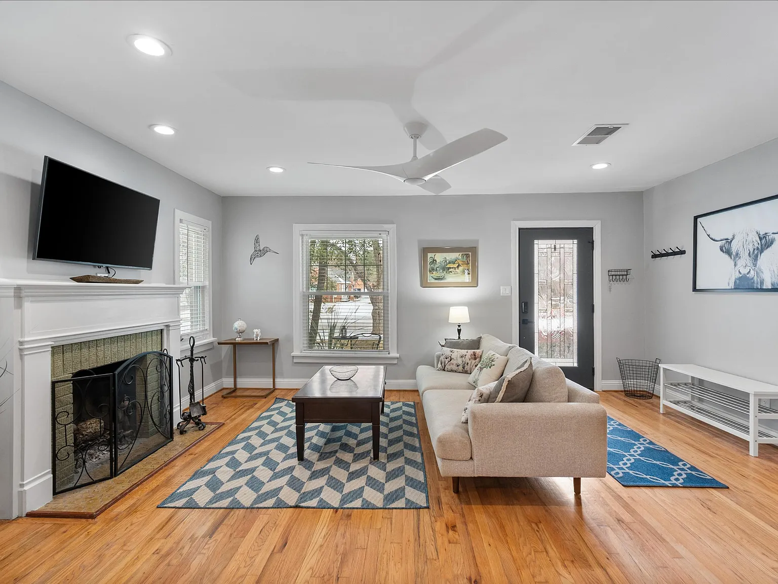 3 bed, 1503 sqft, $3,500 — Photo 3