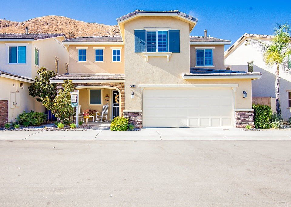 1st image of 34216 Parkside Dr