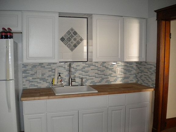 1st floor kitchen sink