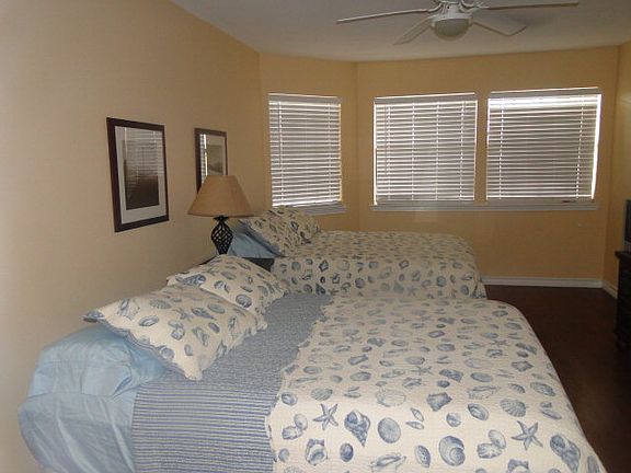 3rd image of 200 Padre Blvd #3204