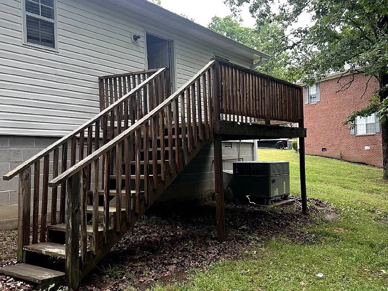 1071A Woodland Dr — Photo 7