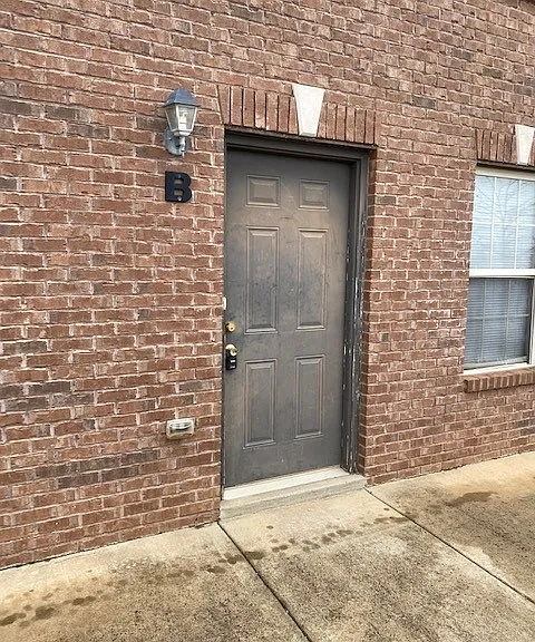 1821 Beckett Dr #B — Photo 1