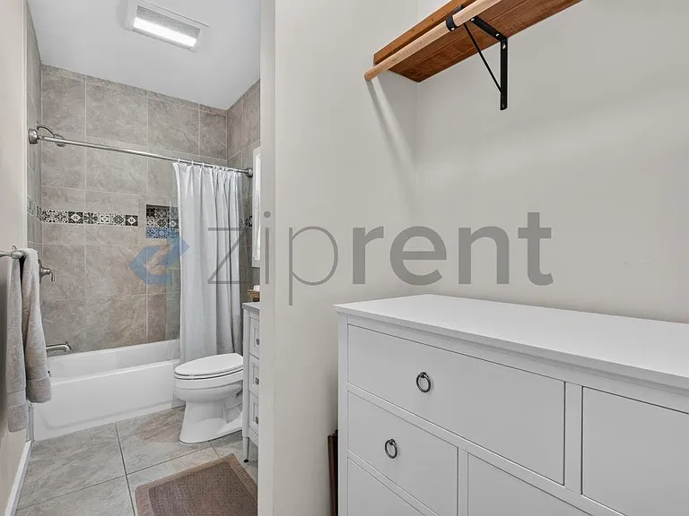 2039 Montecito Ave — Photo 30