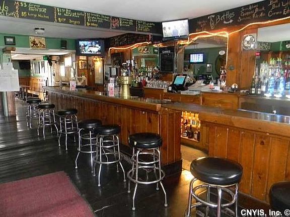 3rd image of 75 Owego St