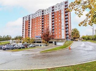 30 Chapman Ct #203, London, ON N6G 4Y4