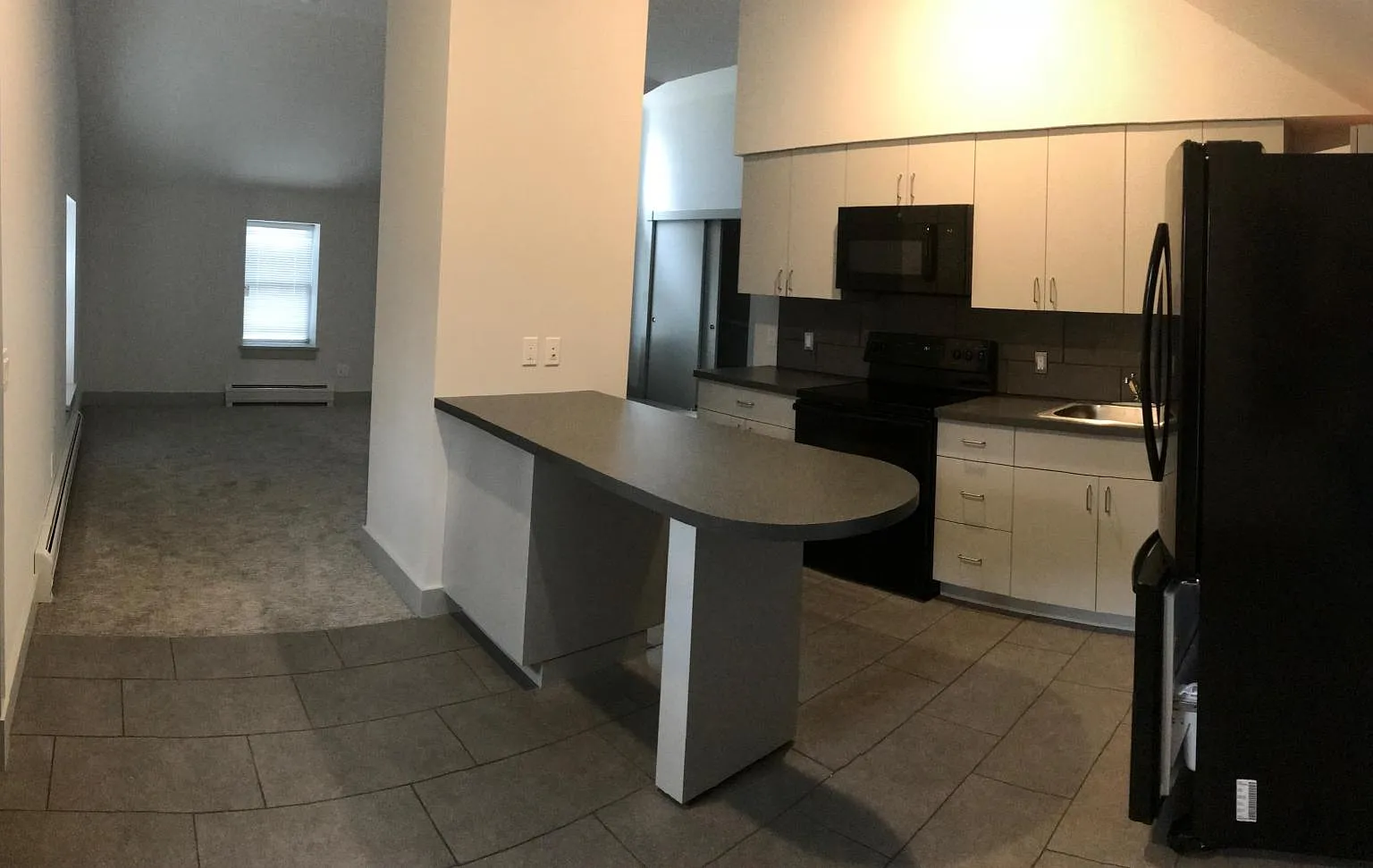 1 bed, 750 sqft, $2,300 — Photo 4