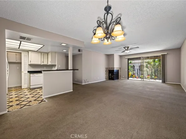 246 E Fern Ave APT 205, Redlands, CA 92373