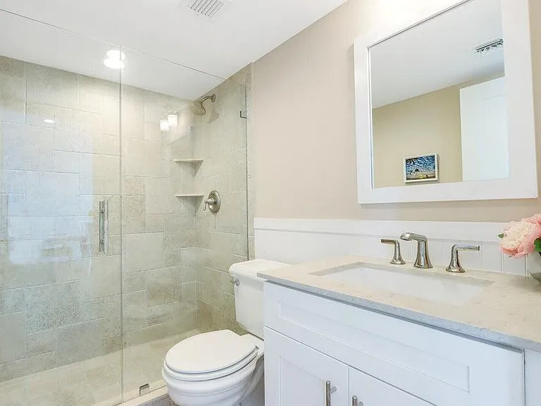 130 Lakeshore Dr #923 — Photo 21