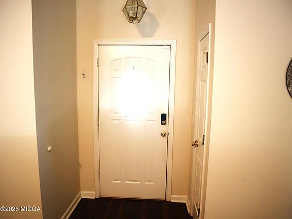 4th image of 110 Roaring Forks Dr