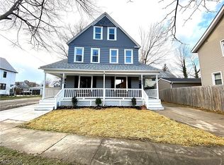 1558 Newman Ave, Lakewood, OH