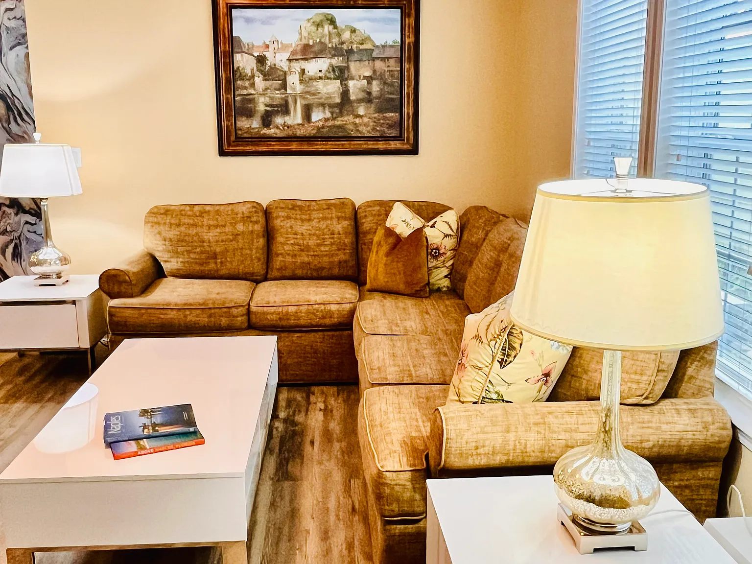3 bed, $3,600 — Photo 2