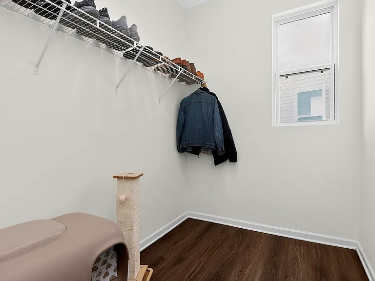 7132 Wheyfield Dr — Photo 17