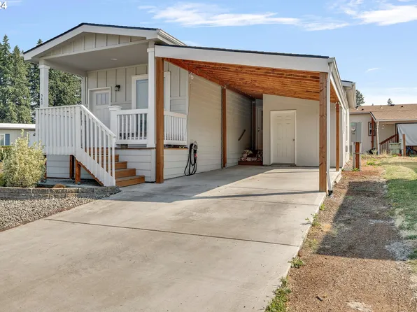 540 SW Liberty Bell Dr, Beaverton, OR 97006