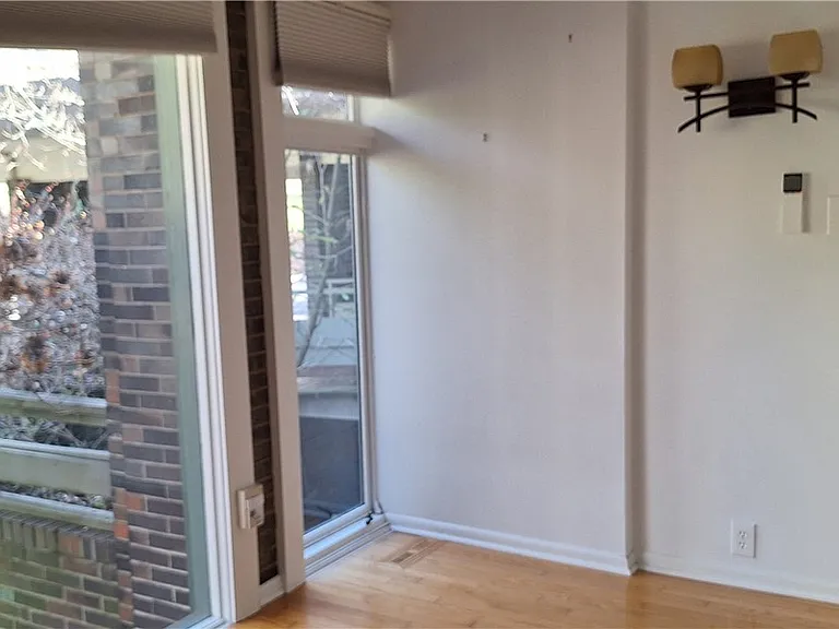 90 E Woodland Rd — Photo 36