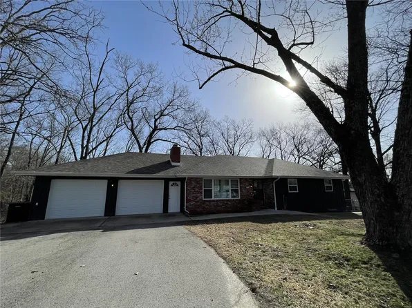 1805 Long Dr, Waynesville, MO 65583
