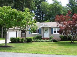 19 Ellen Rd, Burlington, MA 01803