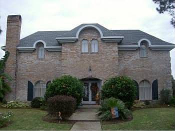 1st image of 166 Chateau Latour Dr
