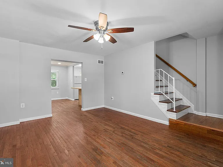 8241 Parham Ct — Photo 5