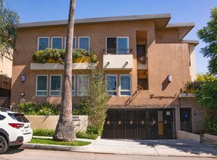 2020 Dracena Dr APT 22, Los Angeles, CA 90027