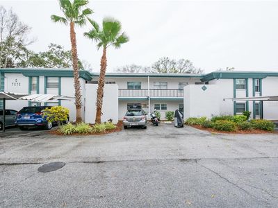 7570 92nd St APT 202C, Seminole, FL, 33777