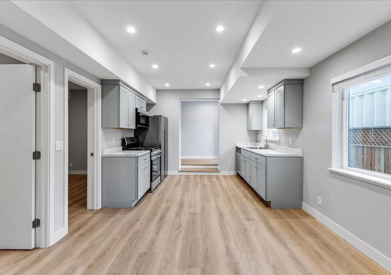 390 Shasta St — Photo 1