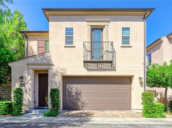 22066 Propello Dr, Santa Clarita, CA 91350