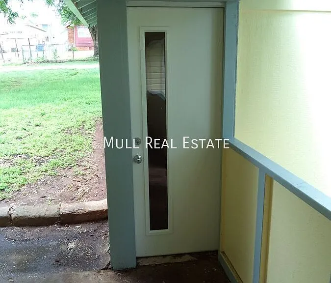 610 E Harrison Ave — Photo 11