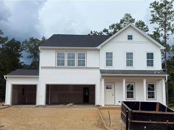5856 Latigo Ct, Clemmons, NC 27012