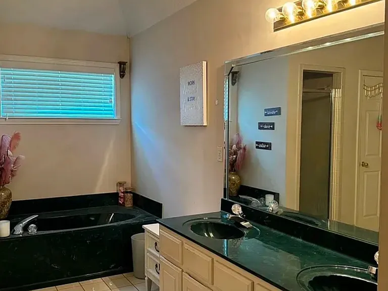 5388 Bradley Ridge Cv — Photo 6
