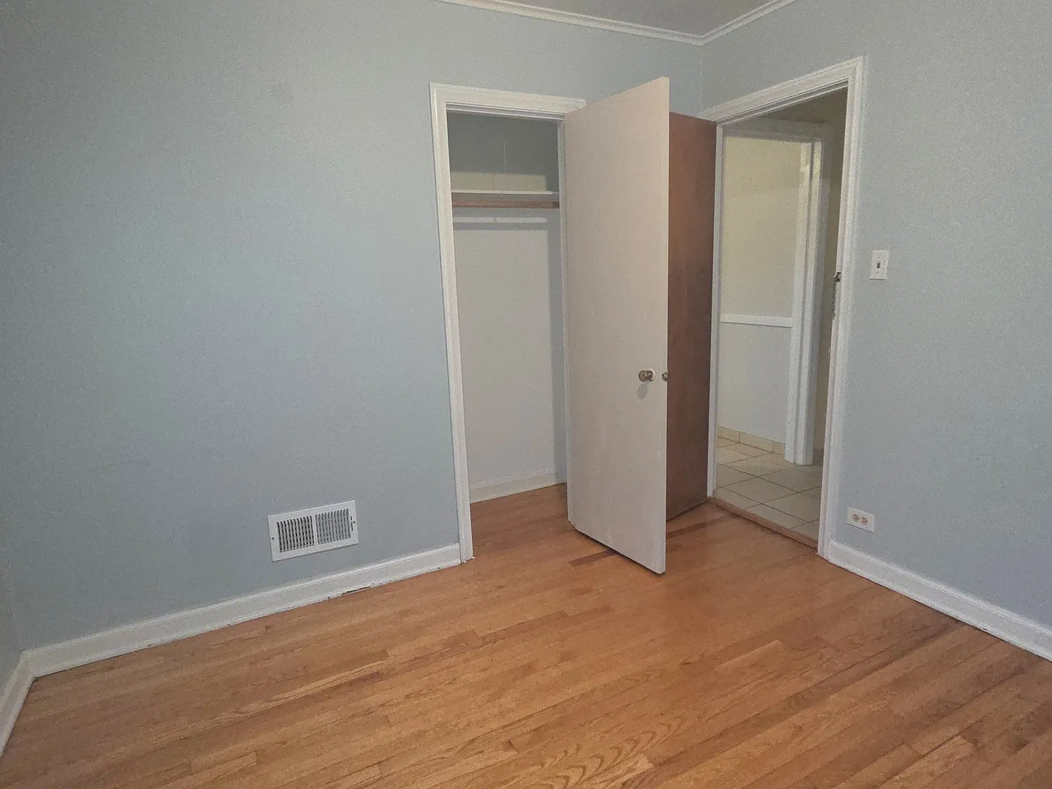2724 W Gregory St — Photo 4