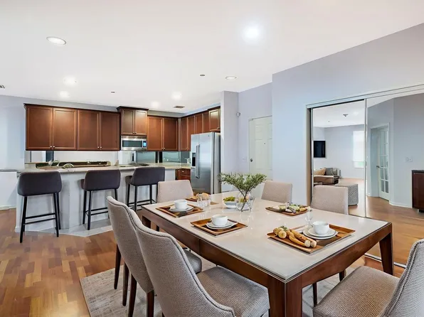 305 Carson Ter, Huntingdon Valley, PA 19006