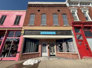 615 W Main St, Mitchell, IN 47446