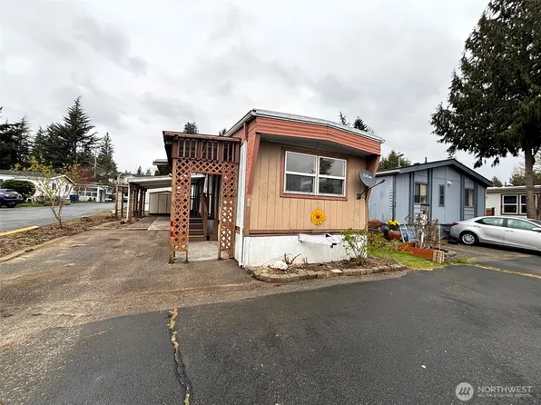 24222 54th Avenue W #57, Mountlake Terrace, WA 98043