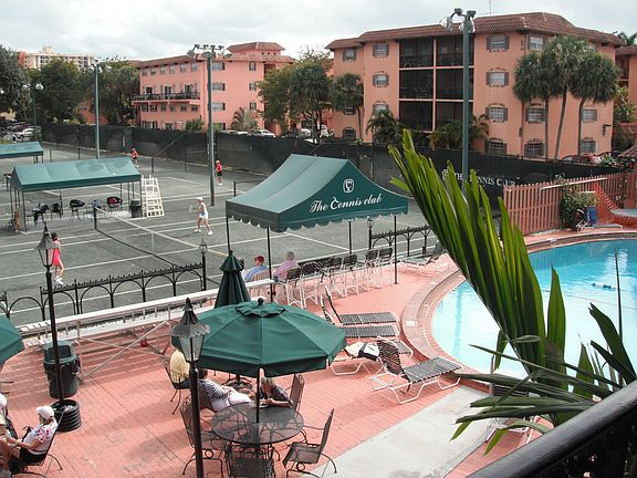 Tennis & Pool